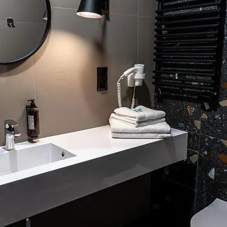 Biala Perla Sunny Mountain 602 * Sienna (Klodzko)