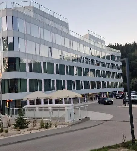 Biala Perla Sunny Mountain 602 * Sienna (Klodzko)