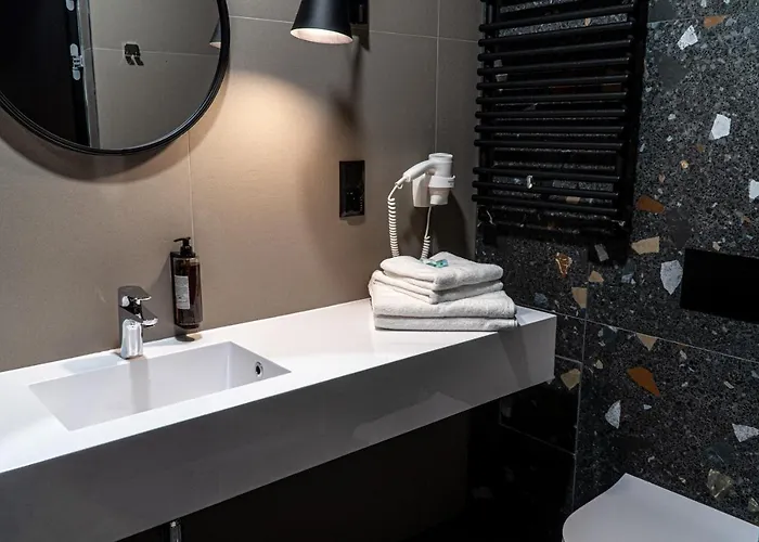 Biala Perla Sunny Mountain 602 * Sienna (Klodzko)